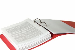 Segregator dźwigniowy A4 75mm biały Esselte (811300)