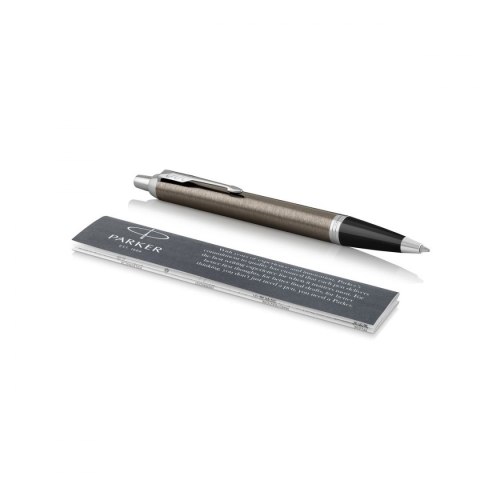 Ekskluzywny długopis IM Dark Espresso wkład niebieski Mmm Parker (1931671)