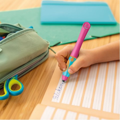 Pióro kulkowe Dla Praworęcznych Griffix lovely pink Pelikan (400191573)