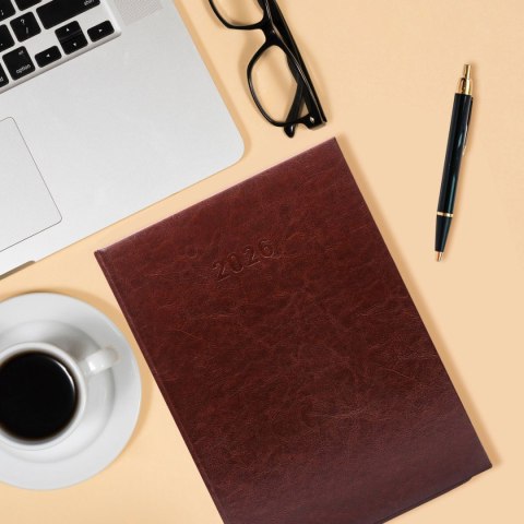 Kalendarz książkowy (terminarz) A4 Press (DZIENNY)