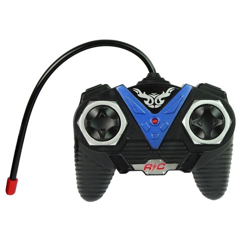 Samochód R/C 1:16 Czerwone Białe Pasy Pilot Lean (10252)